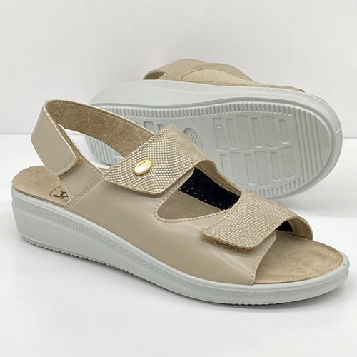 Szerokie sandały Antonia Scholl  MF32099 1075 (platinum) tęgość G-H-J